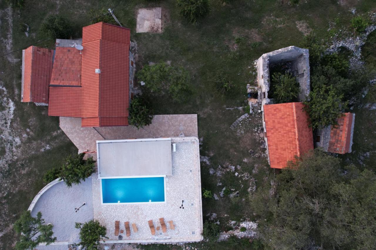 Patakun Holiday Home For 5, With Heated Pool Lecevica Esterno foto