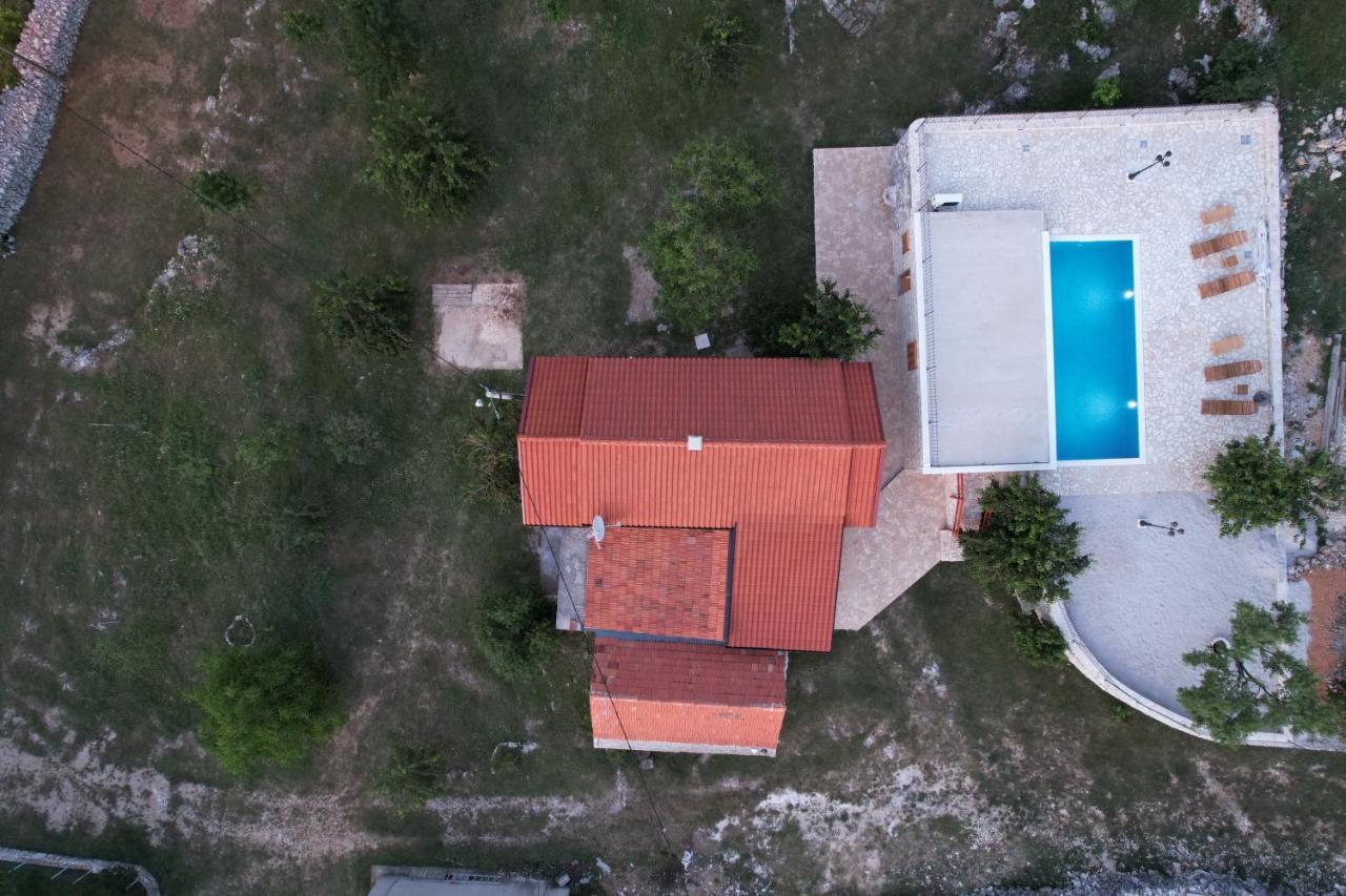 Patakun Holiday Home For 5, With Heated Pool Lecevica Esterno foto